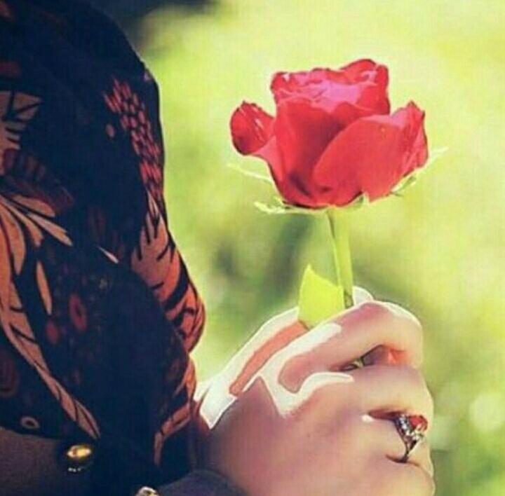  شب منم حسرت سپیده منم